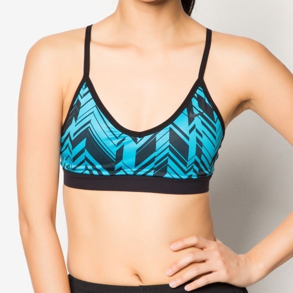 Nike‎ Pro Indy Freeze Frame Sports Bra Geometric  athletic Sports Bra Sz-M.  AA8